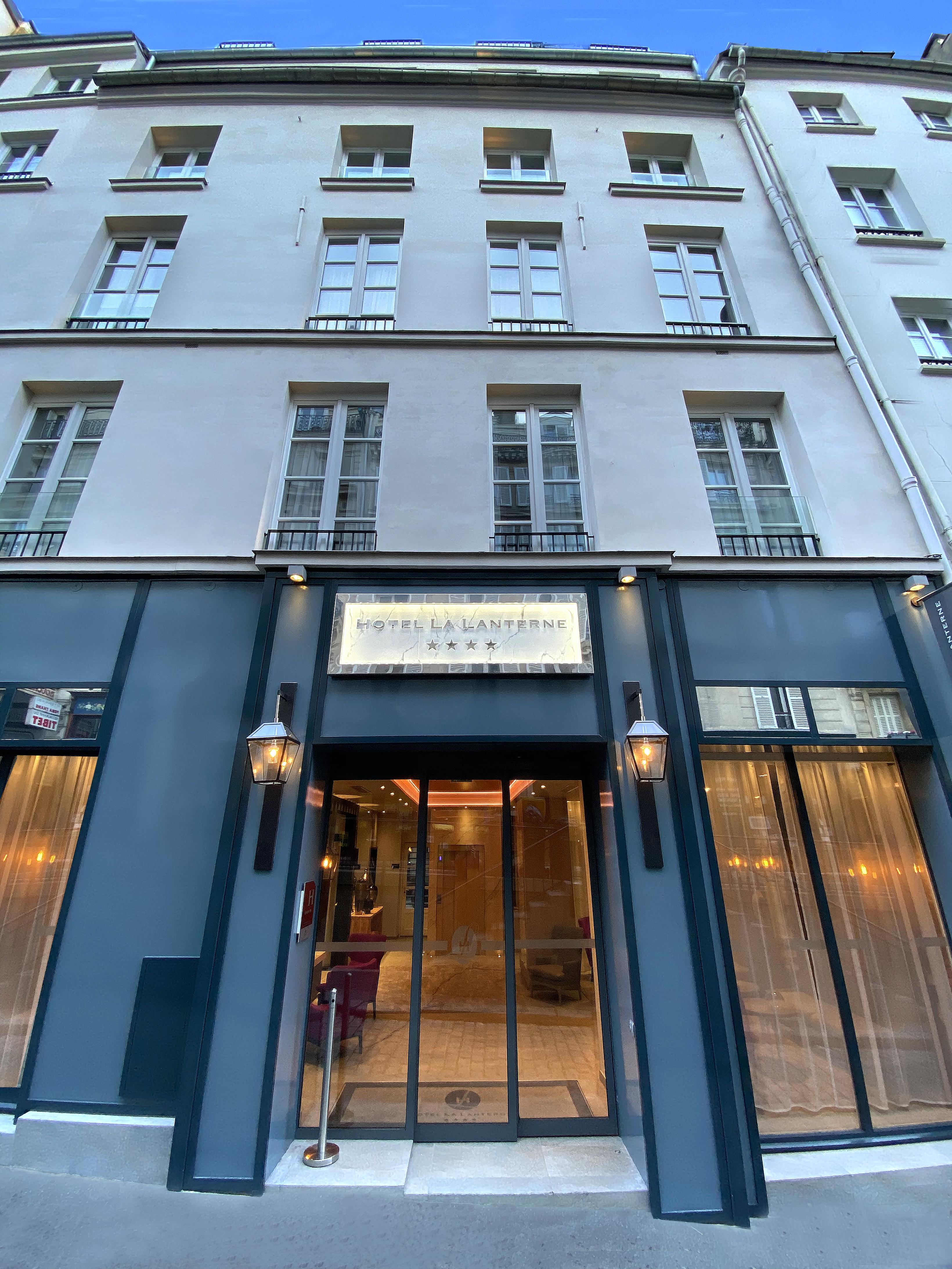 Hotel La Lanterne & Spa Paris Exterior photo